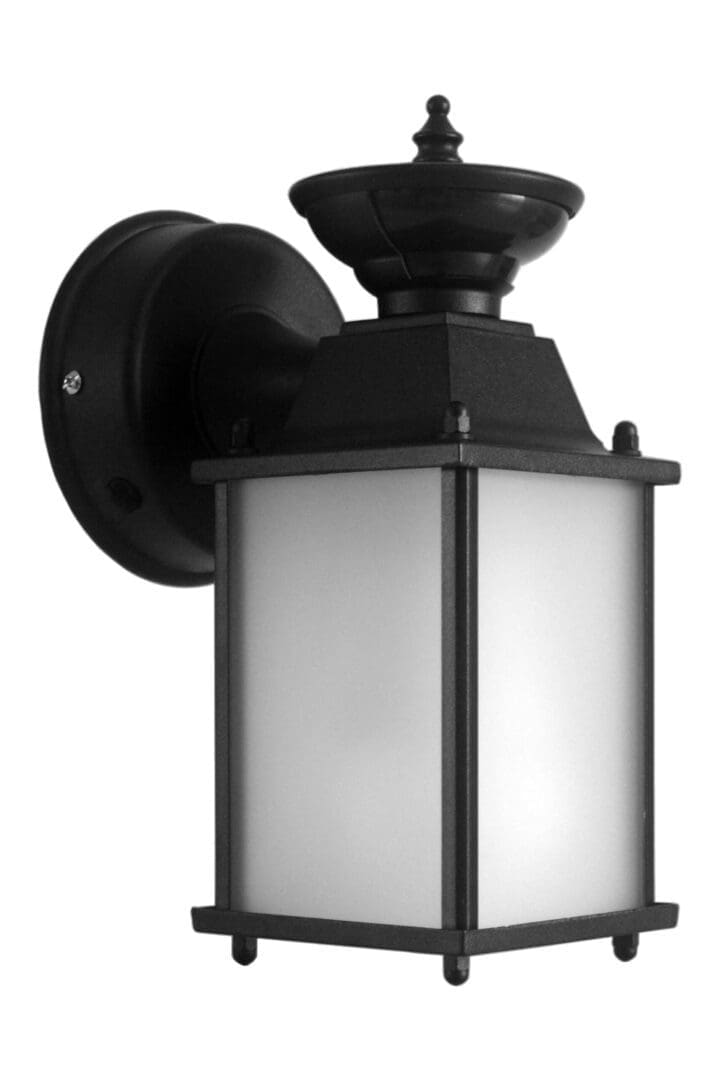 Classic exterior light fixture